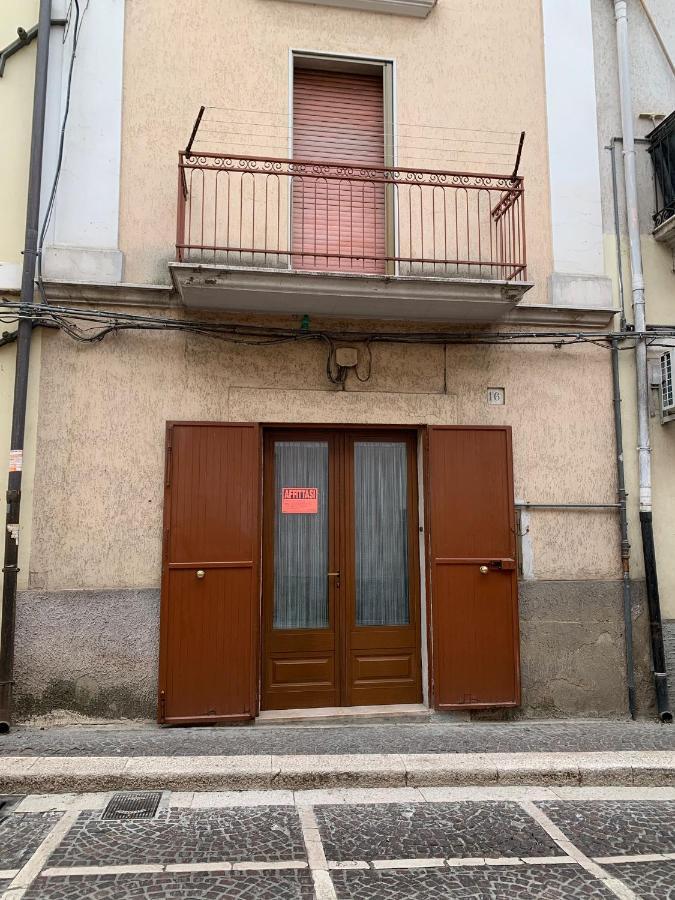 Casa Vacanze Umberto I Villa Ascoli Satriano Exterior photo